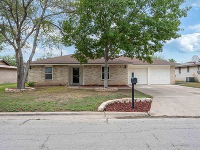125 Alta Vista Dr, Del Rio, TX, 78840