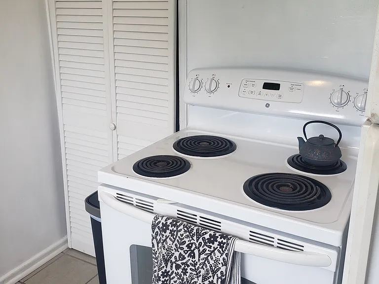 615 Biltmore Ave #H2 — Photo 10