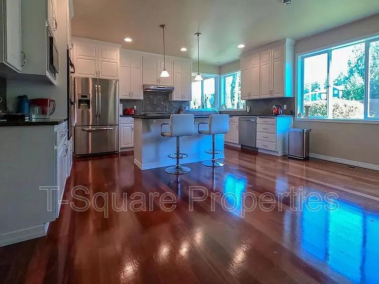 21407 42nd Ave SE — Photo 4