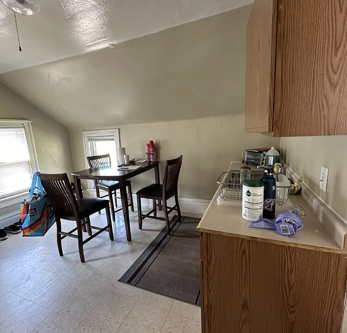 2 bed, 1.0 bath, $410 — Photo 3