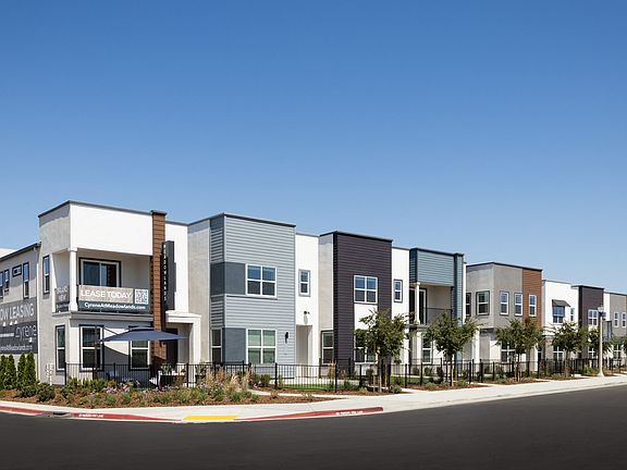 4th image of 1120 C St #19-1507