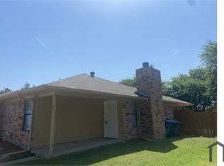 104 E Simonds Rd, Seagoville, TX 75159