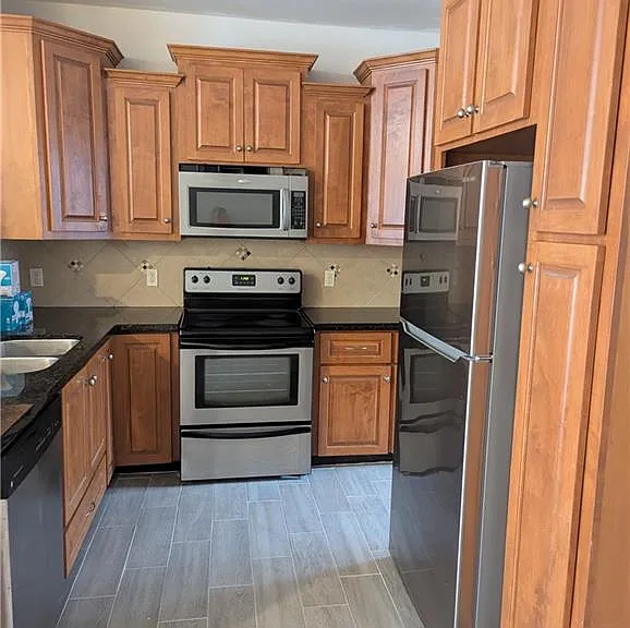 401 S 49th St #2 — Photo 3