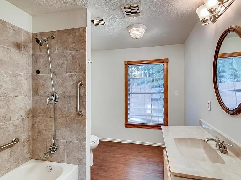 6203 Felix Ave — Photo 14