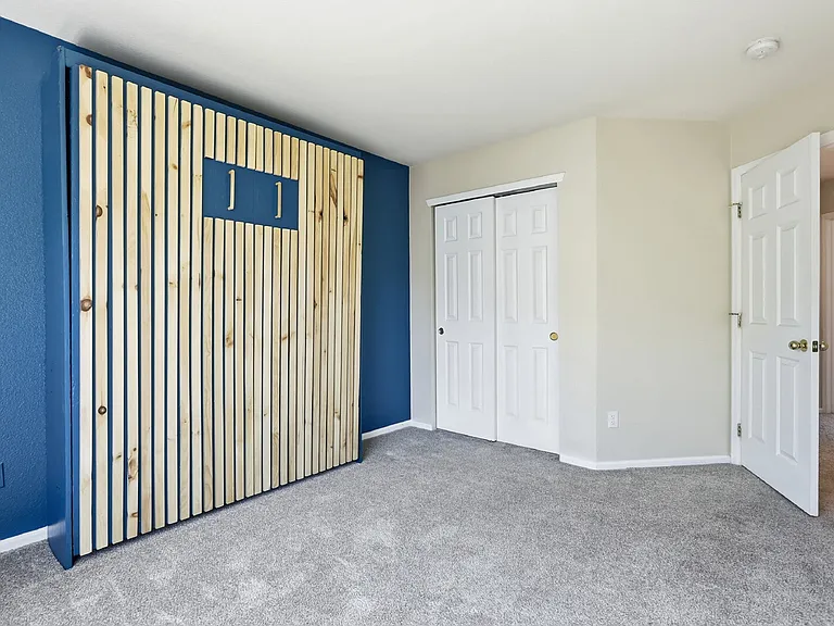241 N Quari St — Photo 23