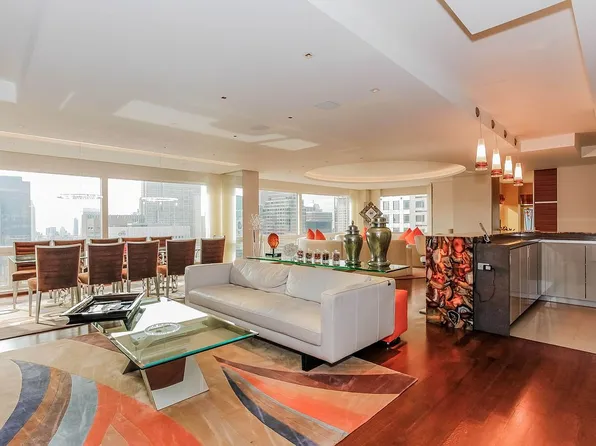 721 5th Ave #52AB, New York, NY 10022