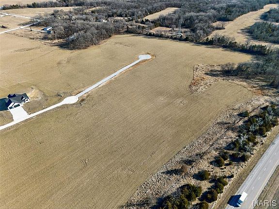 4th image of 109 Cheatham Farm Ln