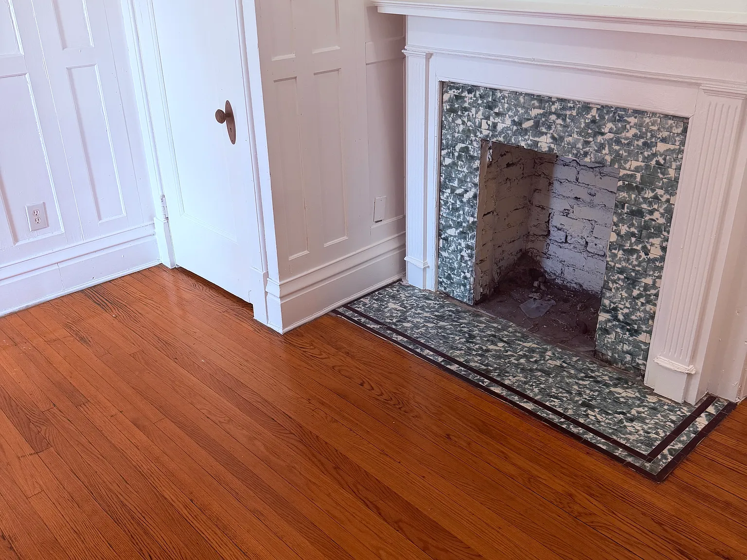 1 bed, 700 sqft, $1,095 — Photo 2