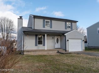 6903 Beard Ct, Louisville, KY 40228