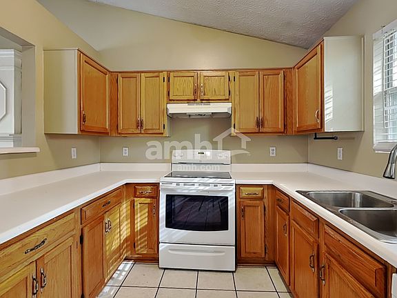 3rd image of 3734 Brand Ct NW