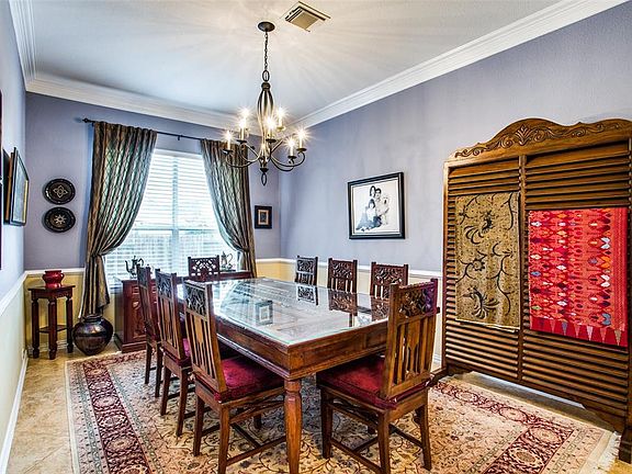 4th image of 6802 Alden Ct