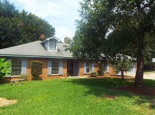 1080 Farmington Rd, Pensacola, FL 32504