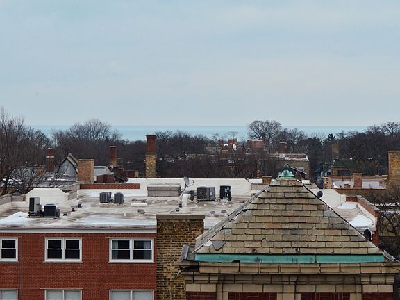 2nd image of 900 Chicago Ave Unit 601