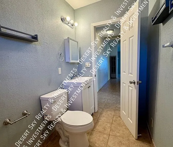 1255 Ethel Ave #B — Photo 11
