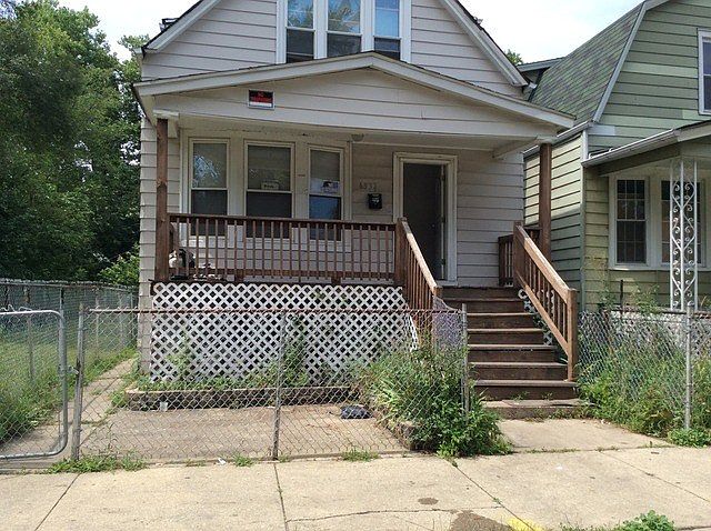 1st image of 6832 S Winchester Ave