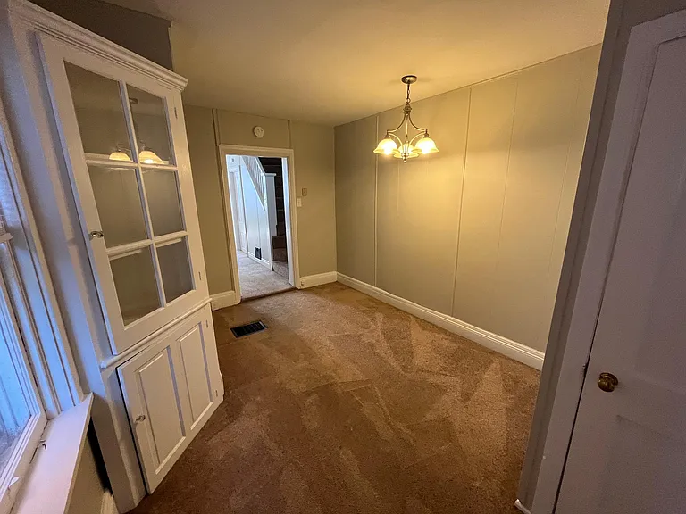 45 E North St — Photo 6