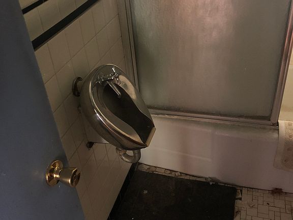 4th image of 778 Sherwood Dr