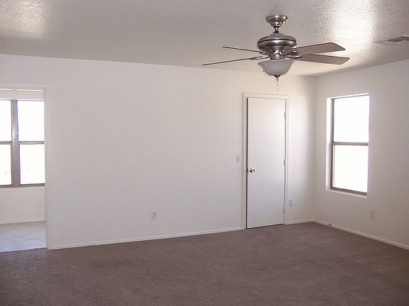 5th image of 2448 E Hazeltine Way