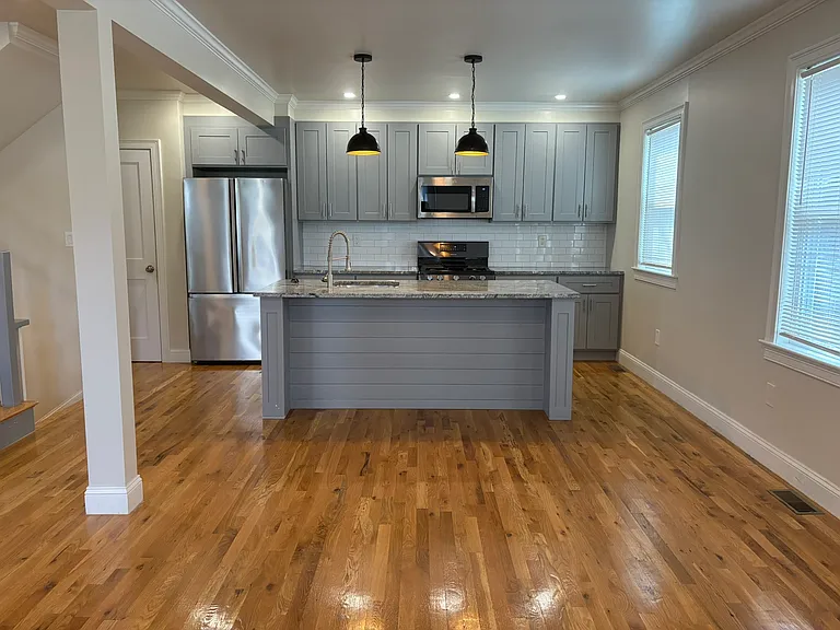 96 Willis Ave #1 — Photo 1
