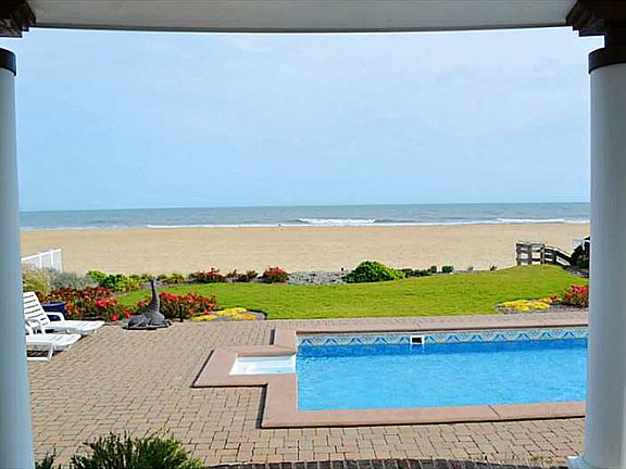 4th image of 4600 Ocean Front Ave