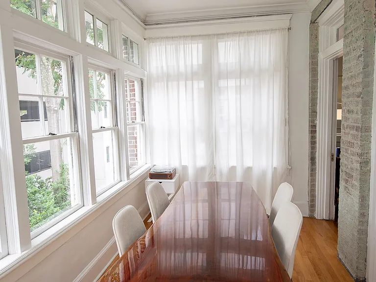 155 3rd St NE #10 — Photo 7
