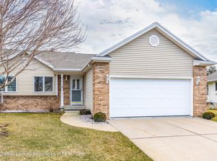 531 White Pine Blvd #19, Lansing, MI 48917