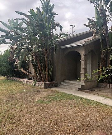2nd image of 1336 Blackstone Ave