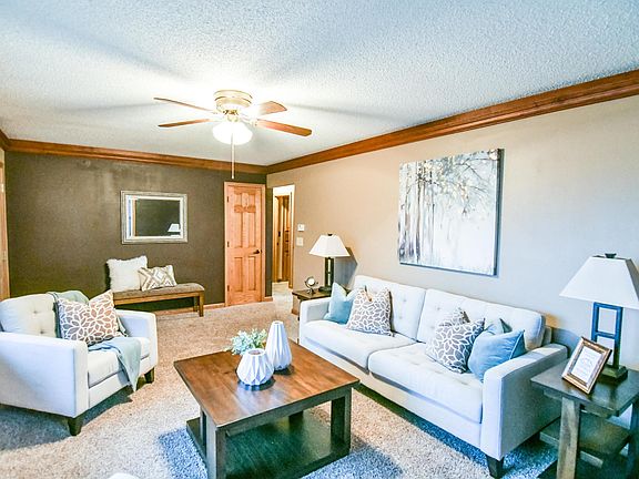 5th image of 805 Tower Pl NE