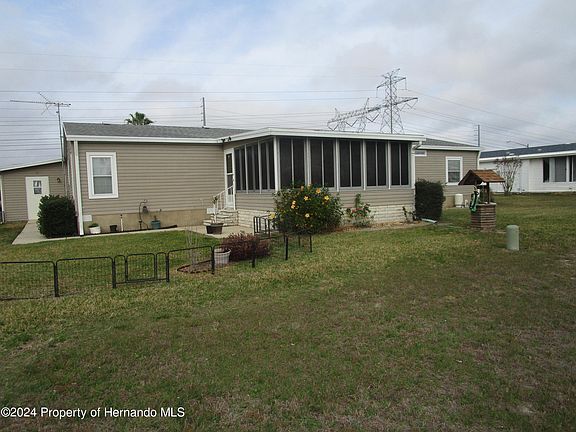 5th image of 9112 Scepter Ave