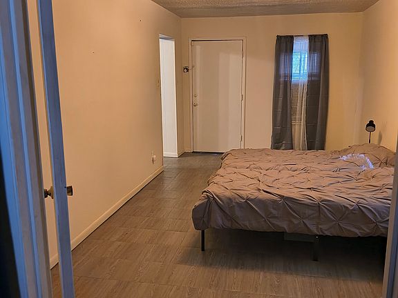 5th image of 513 W Petain St