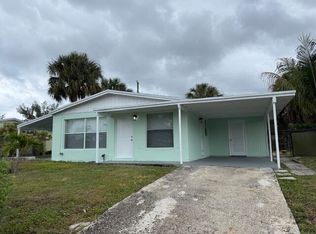 1511 W 12th St, Riviera Beach, FL 33404