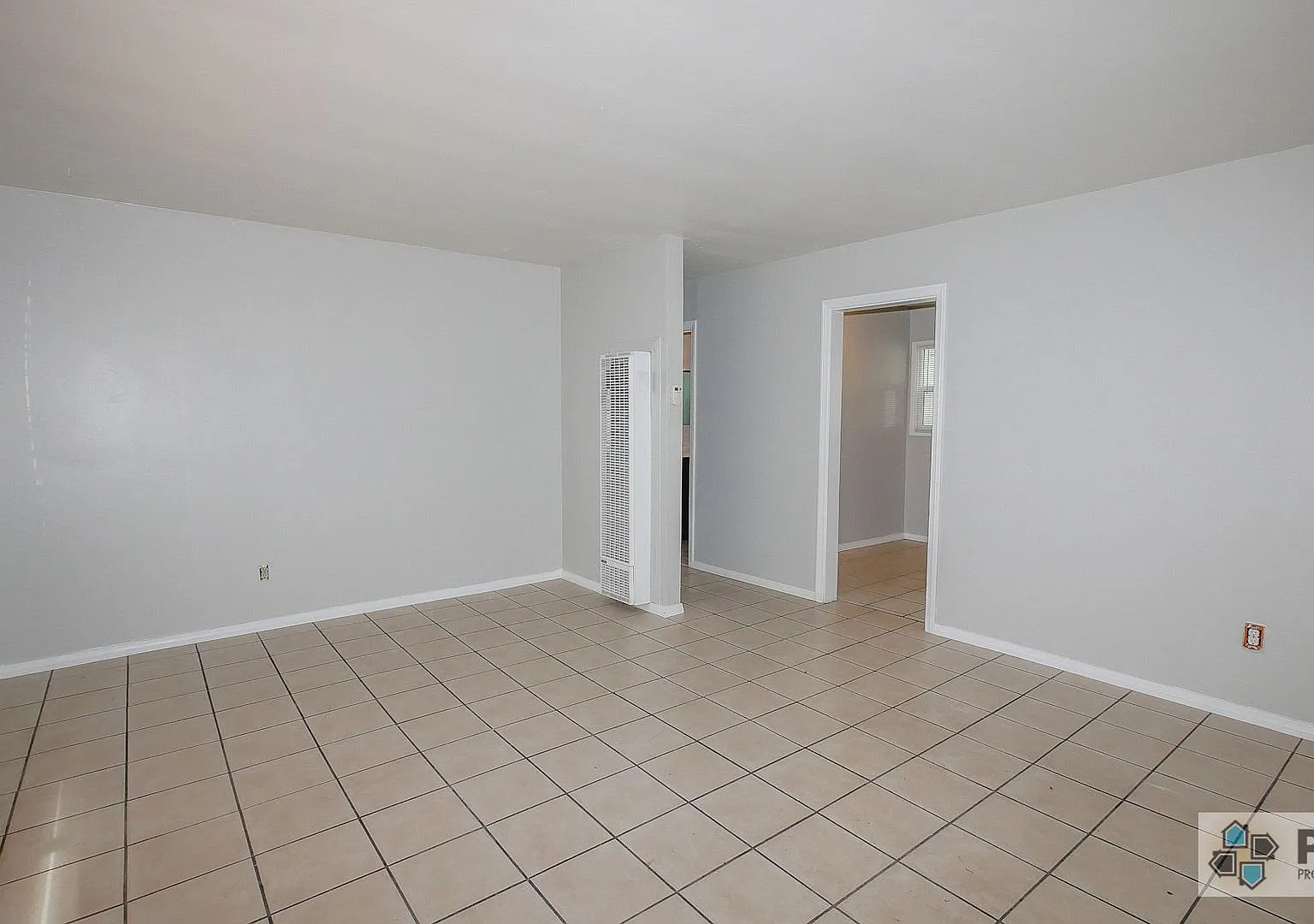 5157 Long Branch Ave. — Photo 4