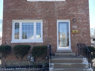 3922 Adams St, Bellwood, IL 60104