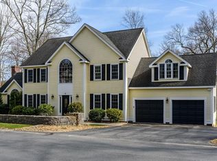 8 Highland St, Southborough, MA 01772