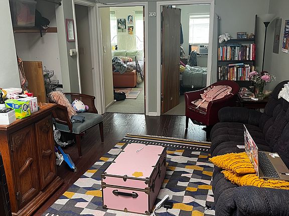 3rd image of 1182 N Milwaukee Ave APT 2C