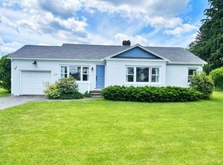 109 Bay Rd, Hadley, MA 01035