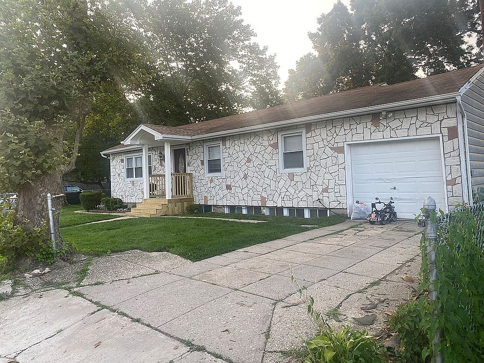 2nd image of 31 Croley St