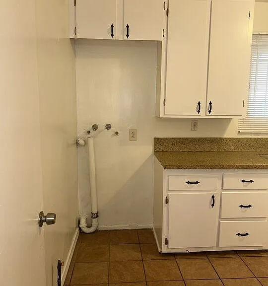 10432 Crenshaw Blvd — Photo 14