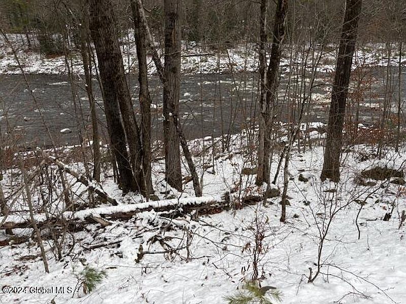 2nd image of 1291 Glen-Athol Road
