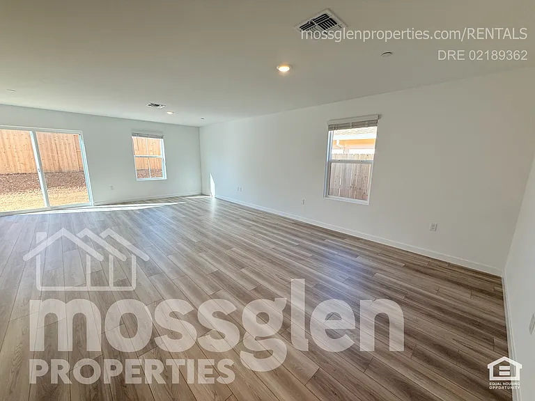 4447 Greenshank Way — Photo 21