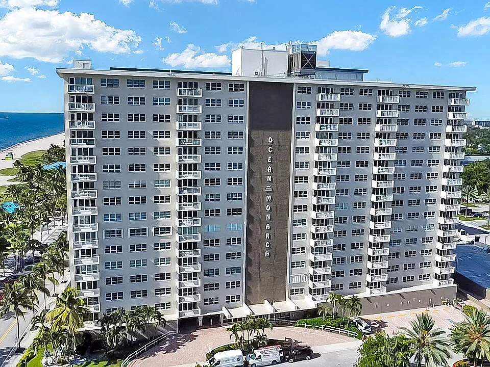133 N Pompano Beach Blvd #204