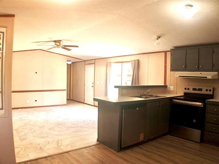 933 Highway 71 W — Photo 9