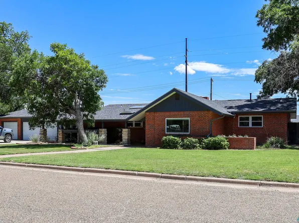 177 Yucca Dr, Portales, NM 88130