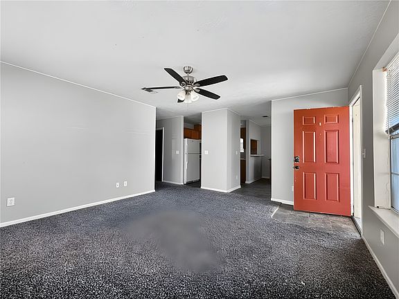4th image of 1606 Park Pl
