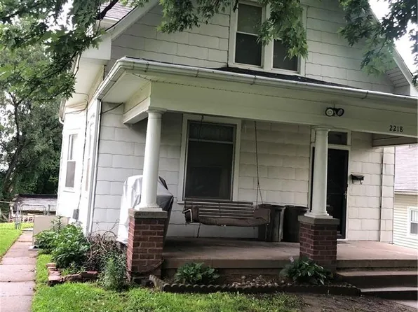 2218 S 15th St, Saint Joseph, MO 64503
