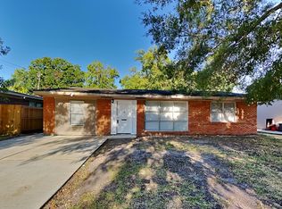 2123 Raspberry Ln, Pasadena, TX 77502