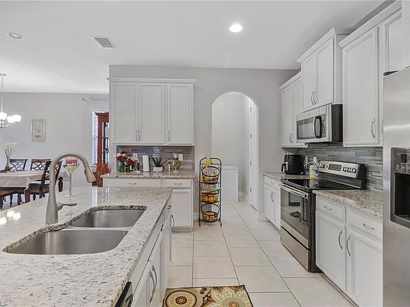 4th image of 14561 Tuscany Pointe Trl
