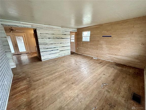 5th image of 57 Stadia Dr