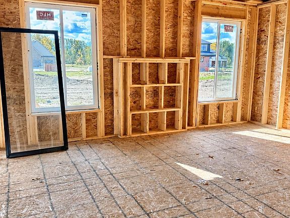3rd image of 34908 Cygnet Cir