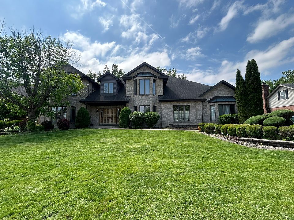 1st image of 3050 London Dr